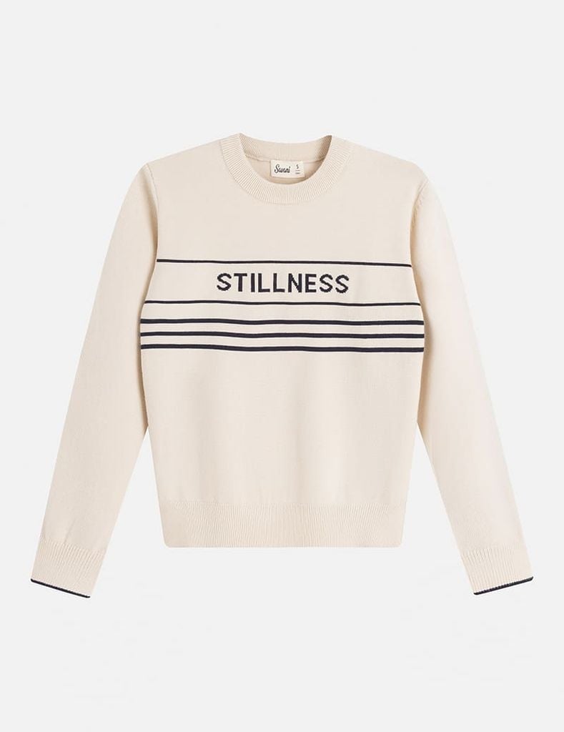 Áo Len Dài Tay Trắng In Chữ "STILLNESS"